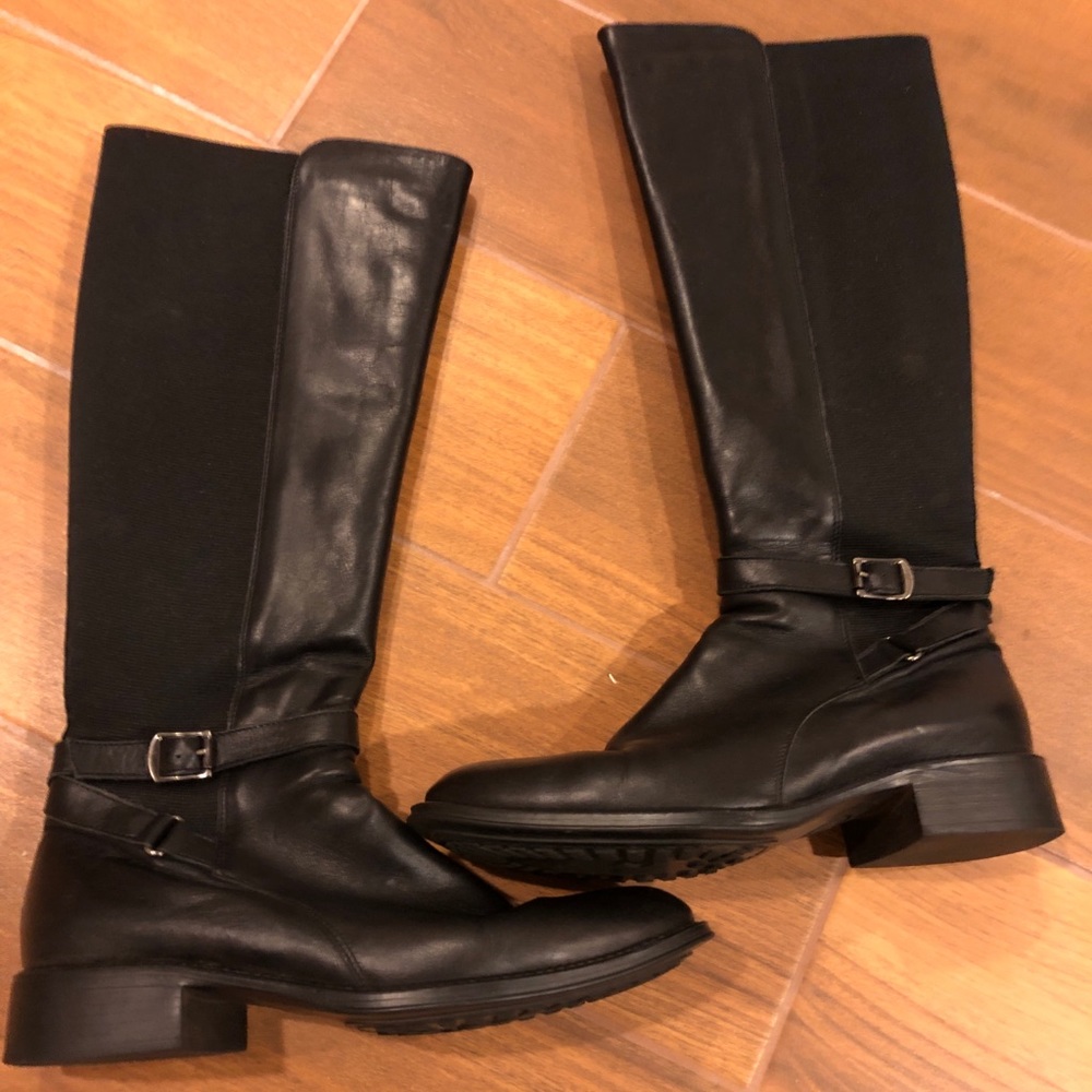 Aquatalia boots